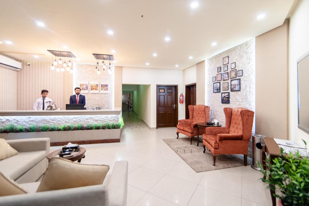 Shelton'S Rezidor Islamabad Esterno foto